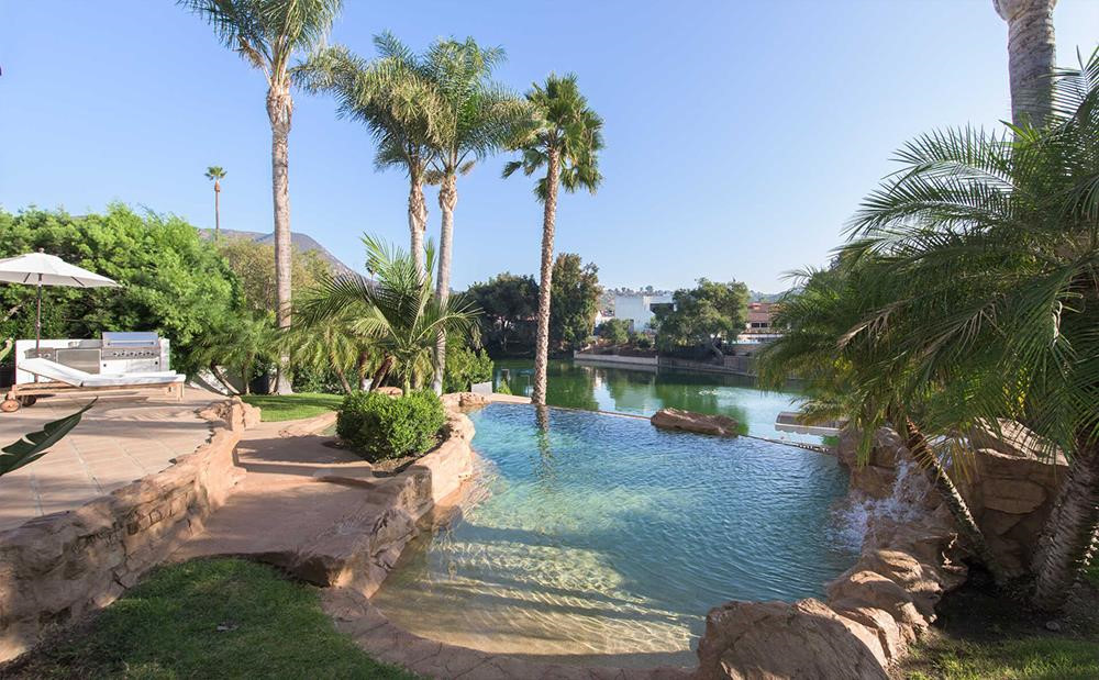 Co gi tai to am cu 8,5 trieu USD cua Justin Bieber va Hailey Baldwin hinh anh 13