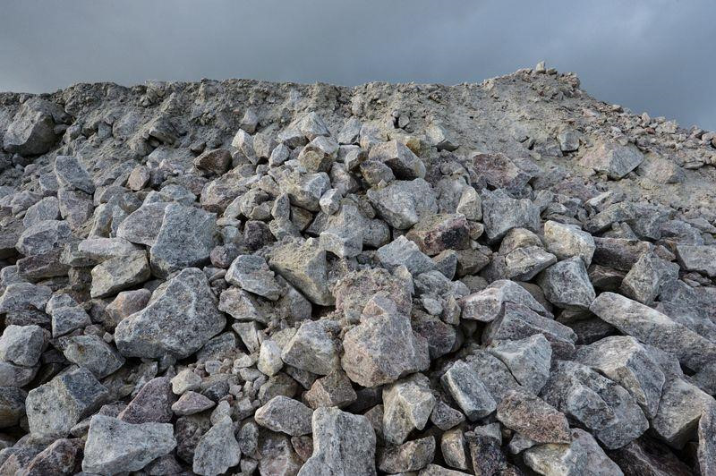 Kho bau khong lo nam duoi ngoi lang heo lanh o chau Au hinh anh 2