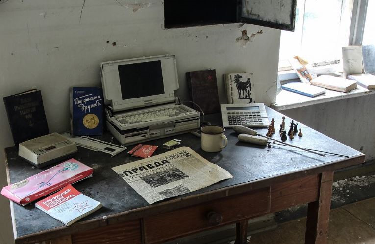 Co gi ben trong 'Tu Cam Thanh' bi bo hoang, do nat cua Lien Xo cu hinh anh 3