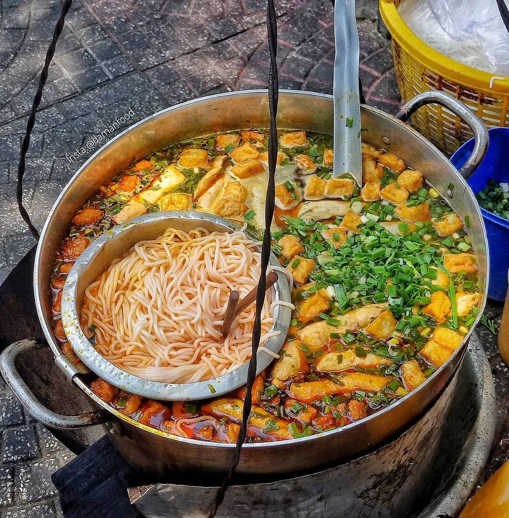 Nhung hem an vat gia re hut khach ngay quan 1, TP.HCM hinh anh 1 1_damanfood.jpg