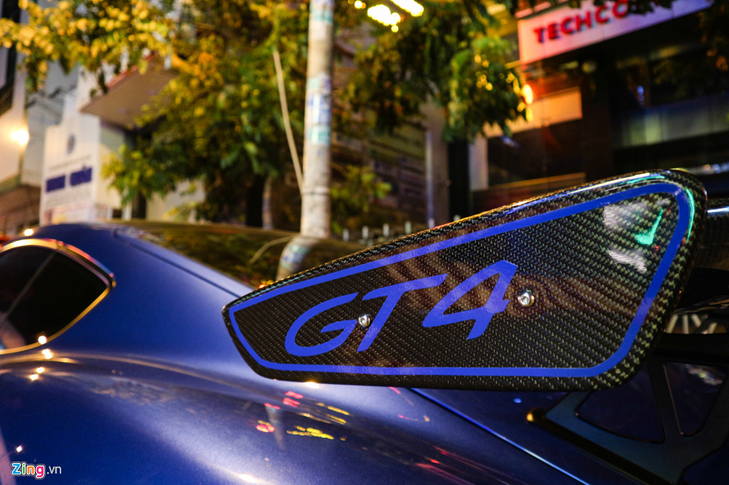 Can canh Porsche Cayman do phong cach xe dua o TP.HCM hinh anh 9