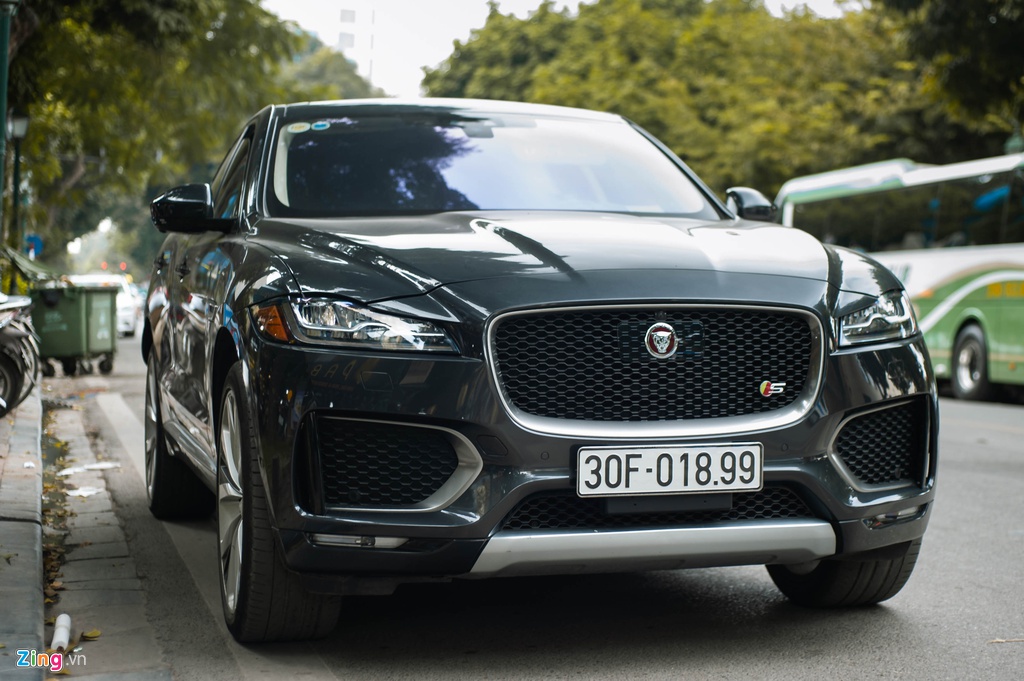 SUV hang sang Jaguar F-Pace S doc nhat VN xuat hien tren pho Ha Noi hinh anh 1 Jaguar_F_Page_SLine_zing_3_.jpg