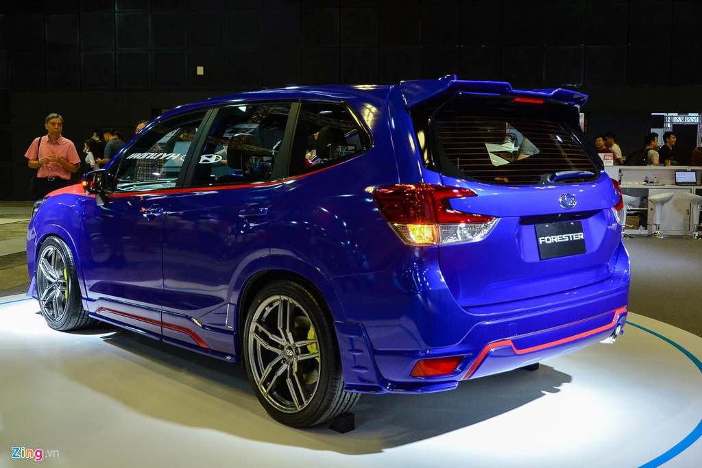 Subaru xin loi vi ra mat xe co ten F.U.C.K.S tai Singapore hinh anh 10 FUCKS_zing_6_.jpg