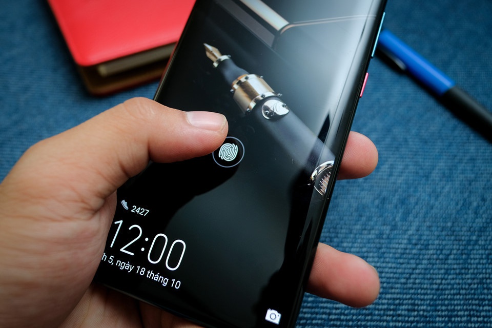 Nhung cong nghe dang chu y tren smartphone cao cap cua 2019 hinh anh 6