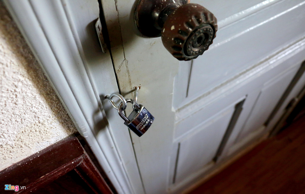 Di tich lau Bao Dai bi cao troc, hoang tan lanh leo hinh anh 14