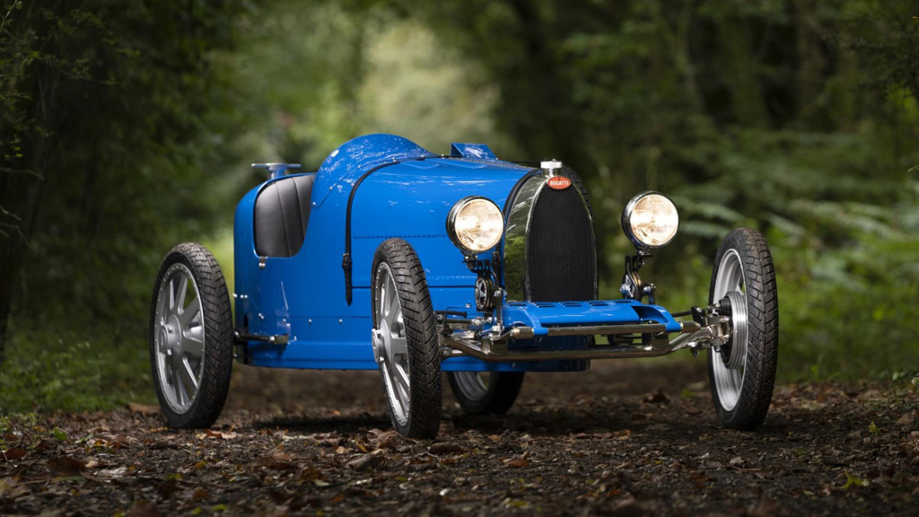 Bugatti ra mat xe chay dien gia chi 33.000 USD hinh anh 1 