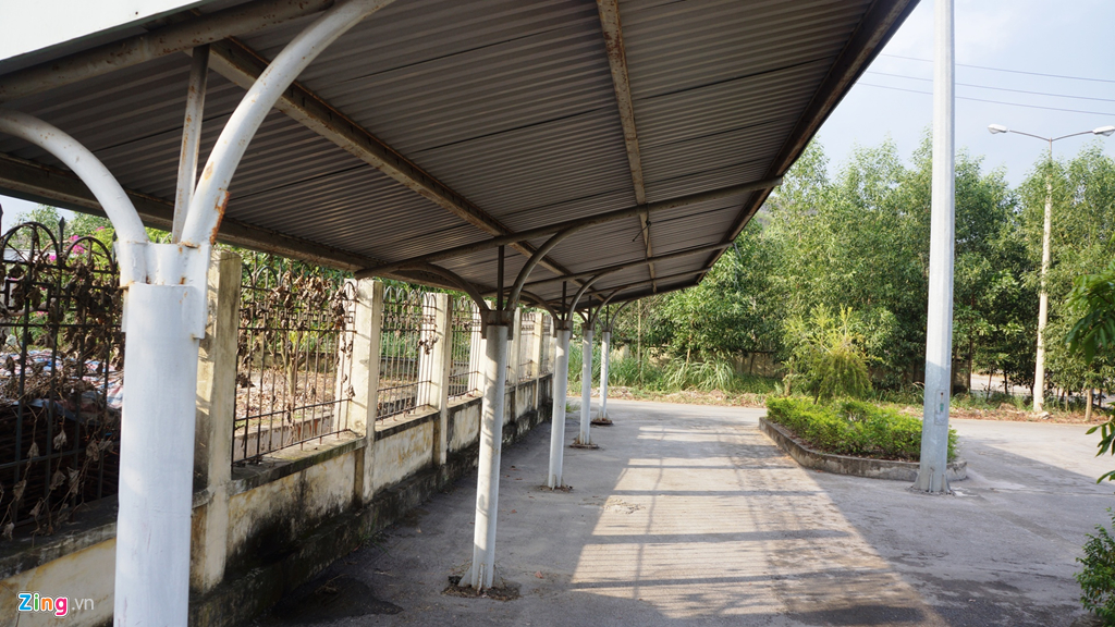 Ga duong sat 5 nam khong co bong tau hinh anh 8