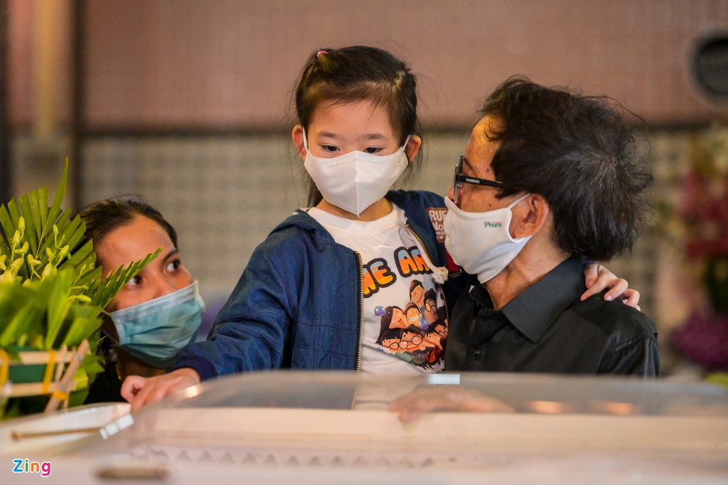 Me Mai Phuong: ‘Tiem giam dau cho con, co the de Ngoc Huy nuoi Lavie’ hinh anh 4 NGUYEN_BA_NGOC_ZING_5361.jpg