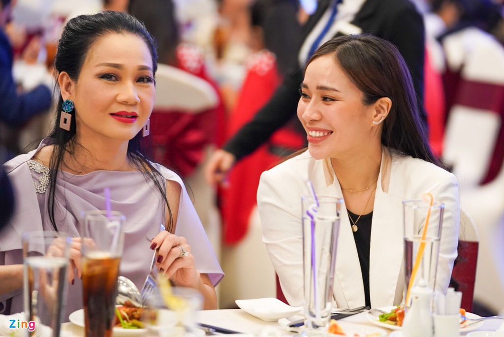 Thao Trang cuoi ban trai kem anh 9