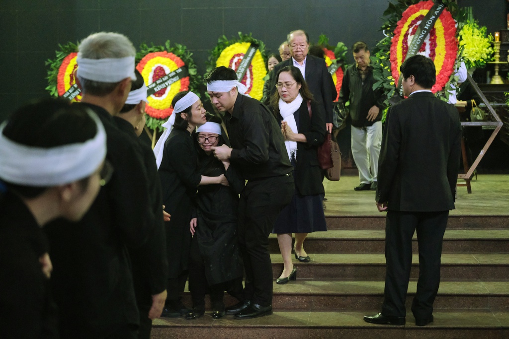 Xuan Bac, Bao Thanh va dong dao nghe si tien dua Truong Nhuan hinh anh 10 XXPT6160.JPG