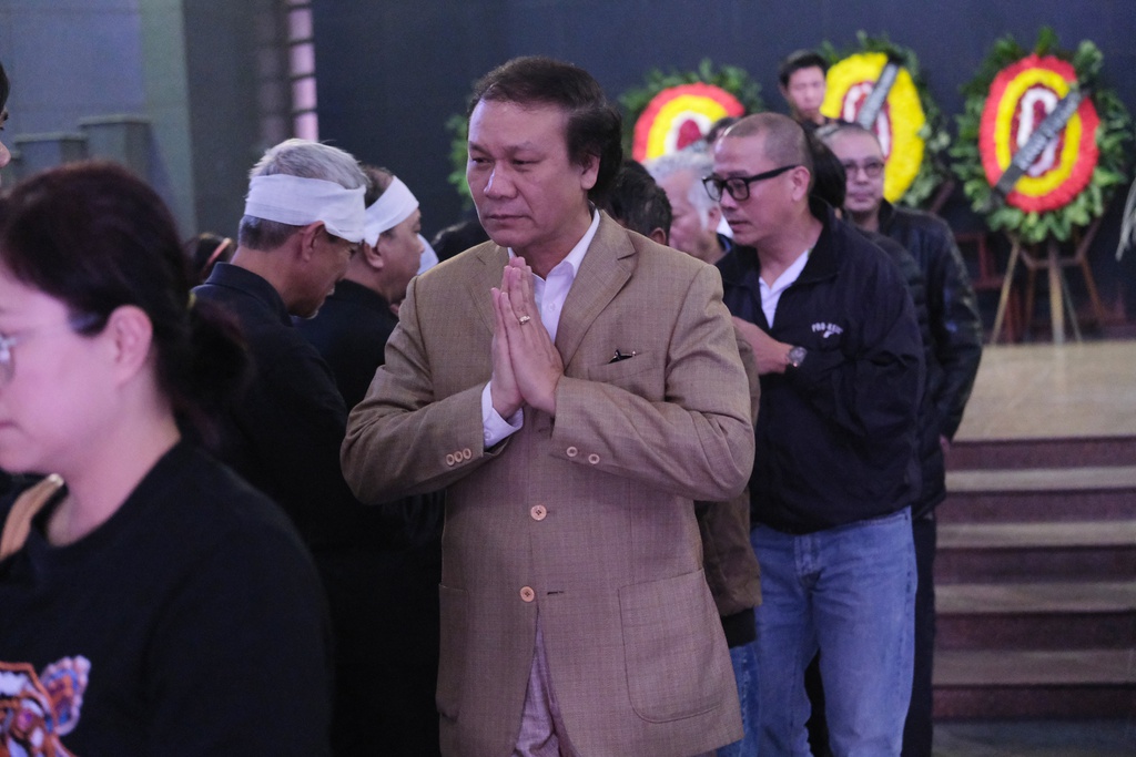 Xuan Bac, Bao Thanh va dong dao nghe si tien dua Truong Nhuan hinh anh 14 XXPT6196.JPG