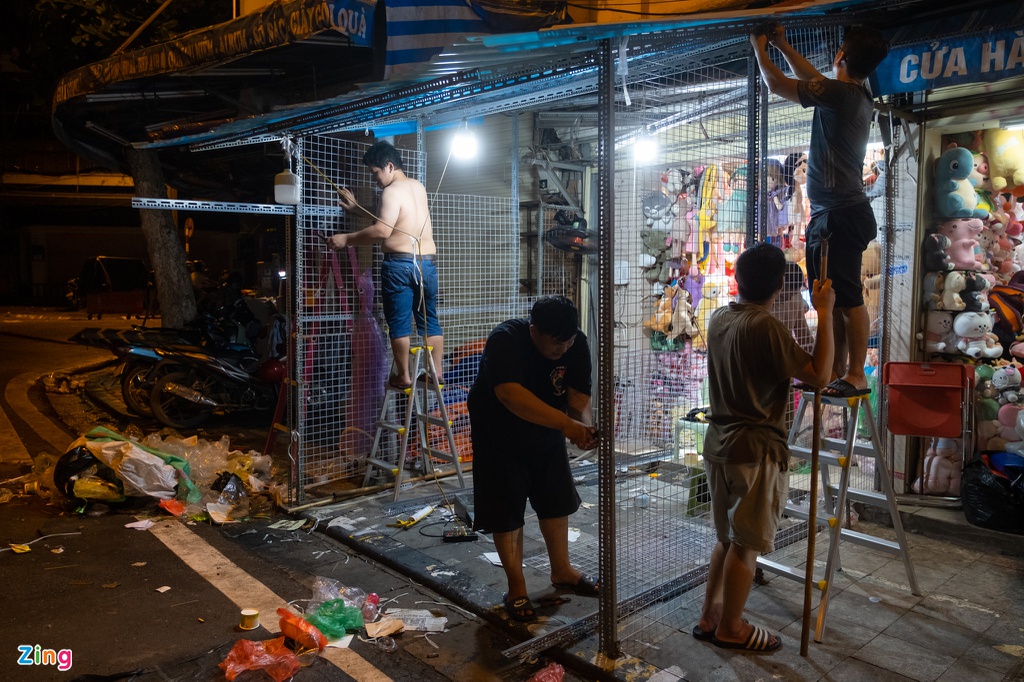 Cho Trung Thu ngap trong rac anh 6