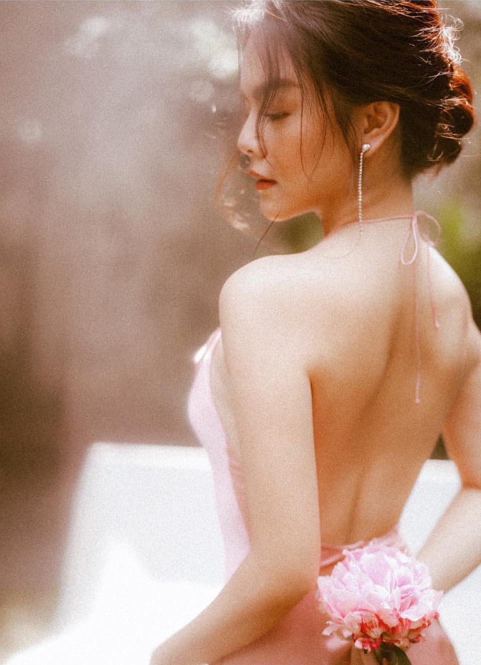 Pham Quynh Anh lan hiem hoi dang anh mac bikini hinh anh 9