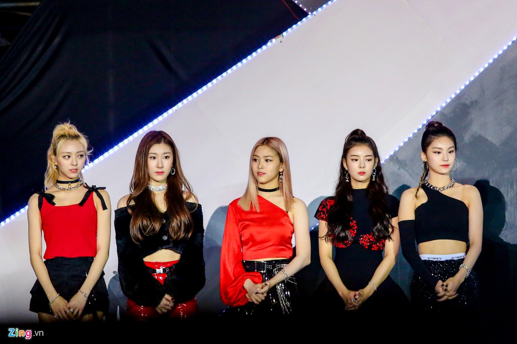 BTC Viet o AAA: 'Thay bi si nhuc khi phia Han khong ton trong' hinh anh 3