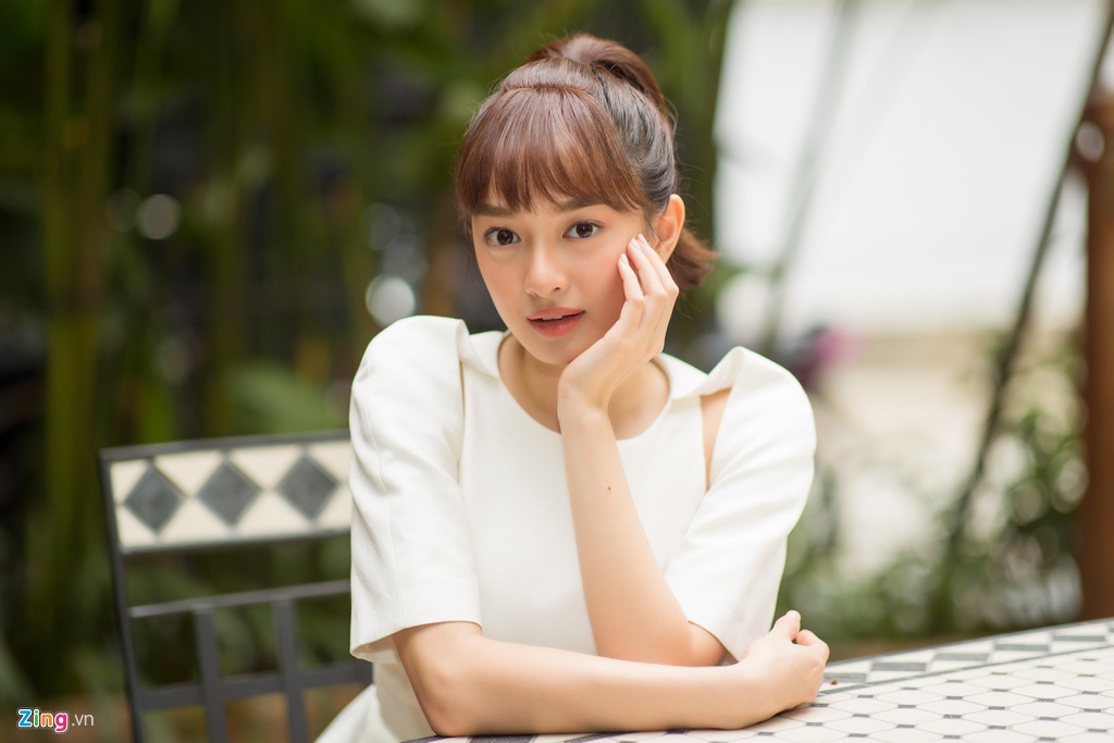 Kaity Nguyen: 'Moi nguoi thay sexy, toi thay binh thuong' hinh anh 1 a_zing_4_.jpg