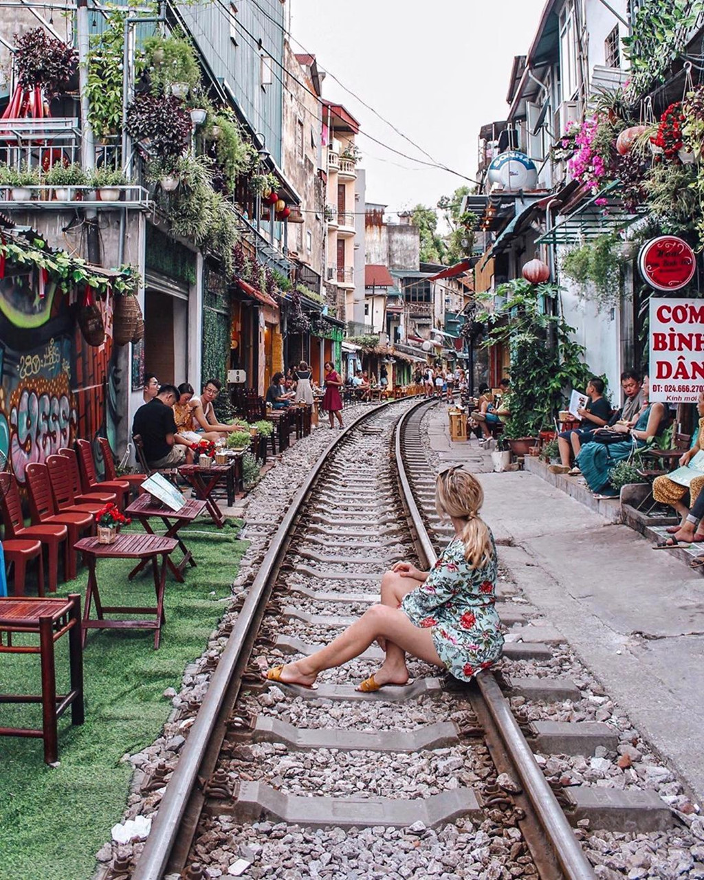 3 tuyen duong ray nguy hiem the gioi thanh diem du lich noi tieng hinh anh 4