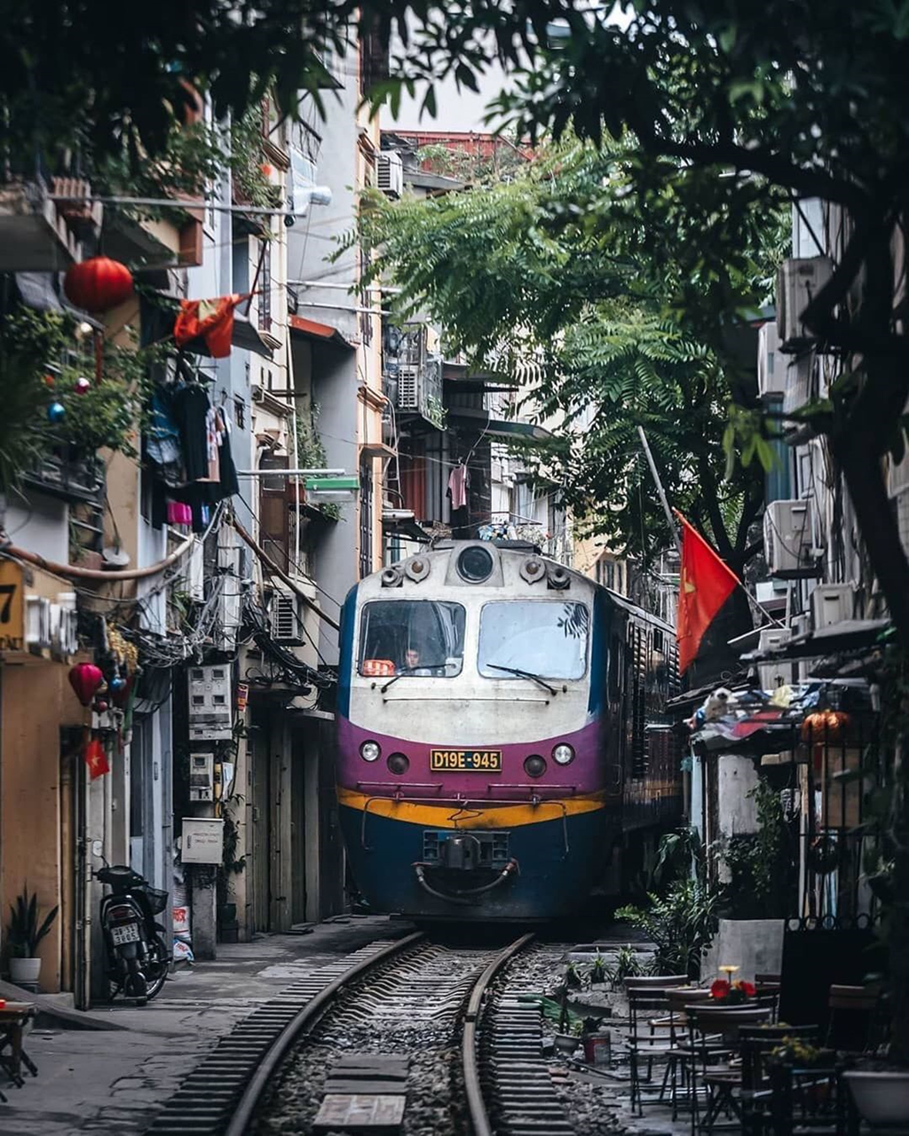 3 tuyen duong ray nguy hiem the gioi thanh diem du lich noi tieng hinh anh 2