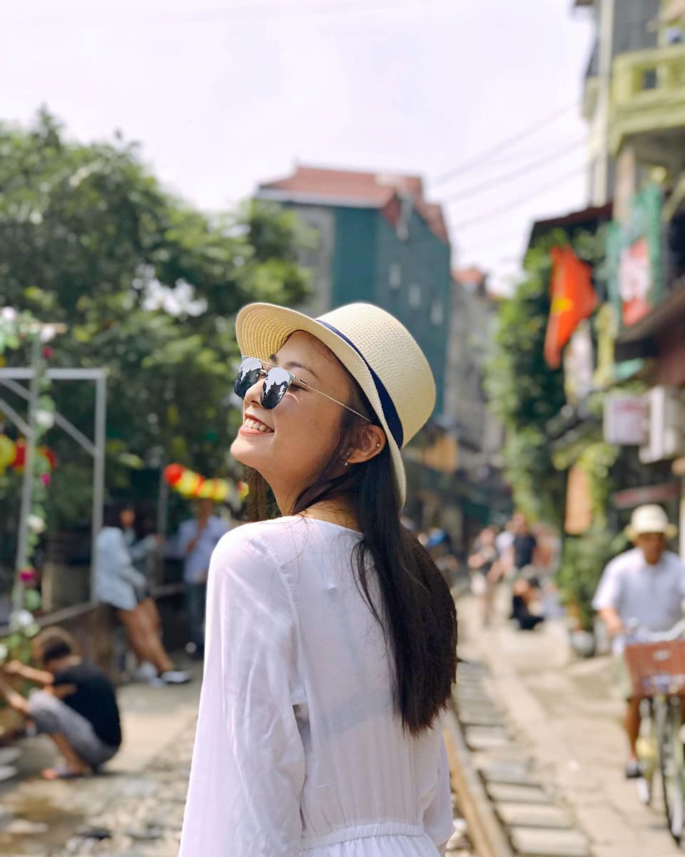 3 tuyen duong ray nguy hiem the gioi thanh diem du lich noi tieng hinh anh 3