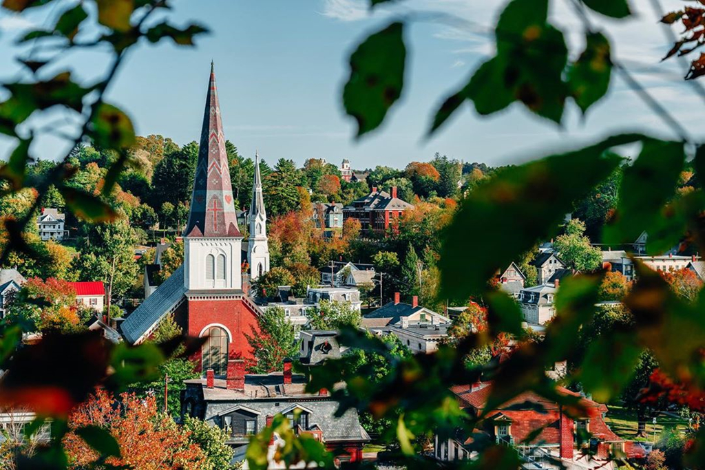 Tieu bang My chi tien cho nguoi toi o, dep ngo ngang vao mua thu hinh anh 6