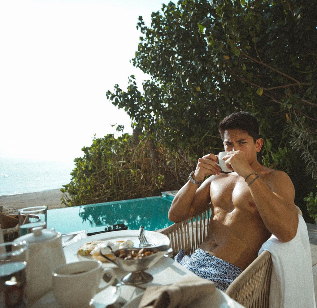 Nhung chuyen du lich dat tien cua hoang tu Brunei hinh anh 9