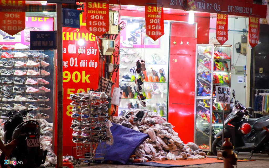 Pho thoi trang tu cao cap den hang nhai o trung tam TP.HCM hinh anh 8