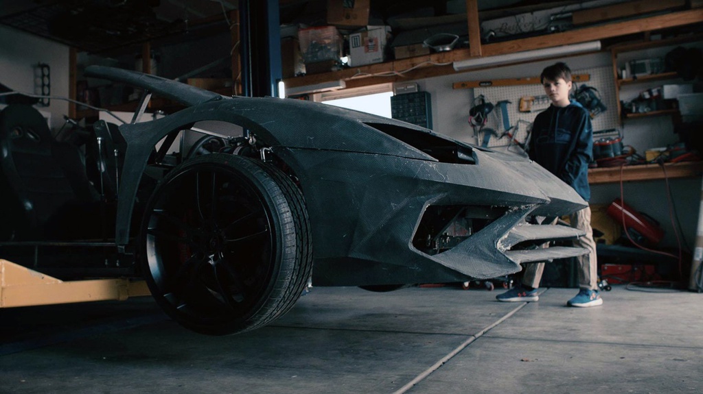 Tu che Lamborghini cho con, ong bo duoc tang sieu xe that hinh anh 3 3.jpg