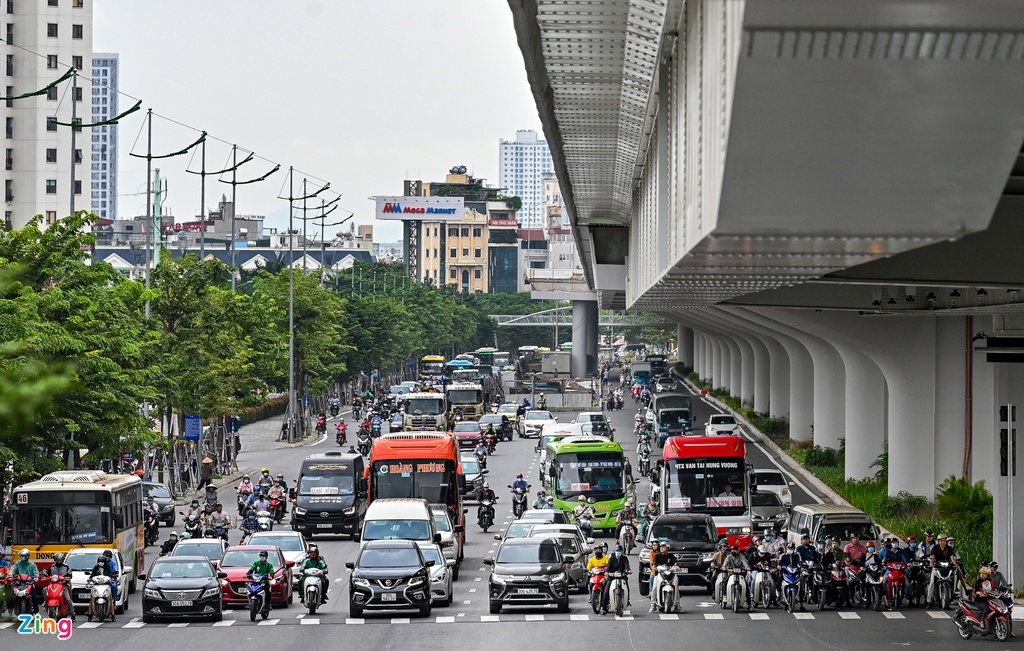 dien mao moi cua tuyen duong Pham Van Dong anh 2