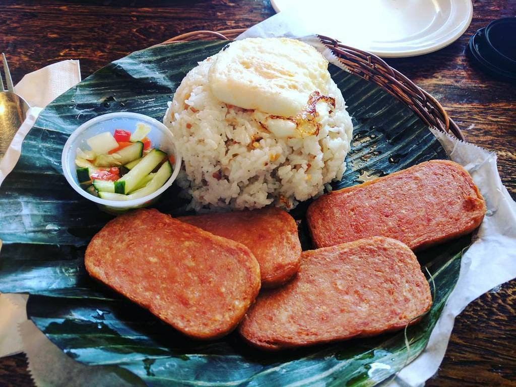 Những món ăn sáng kích thích vị giác ở Philippines