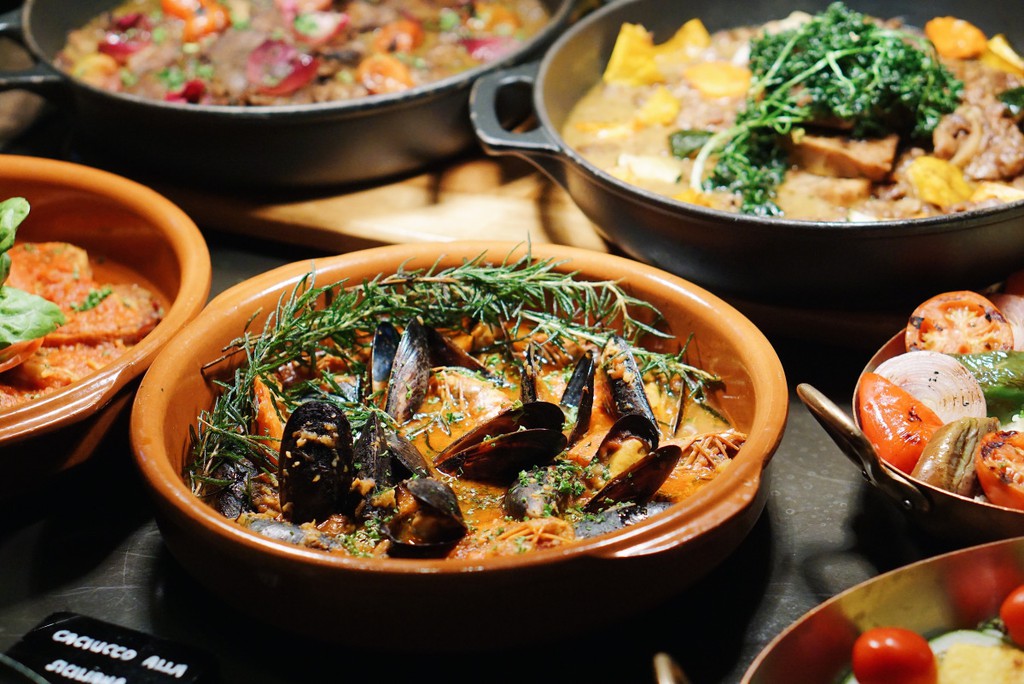 Loat khach san 5 sao tai Philippines hinh anh 16