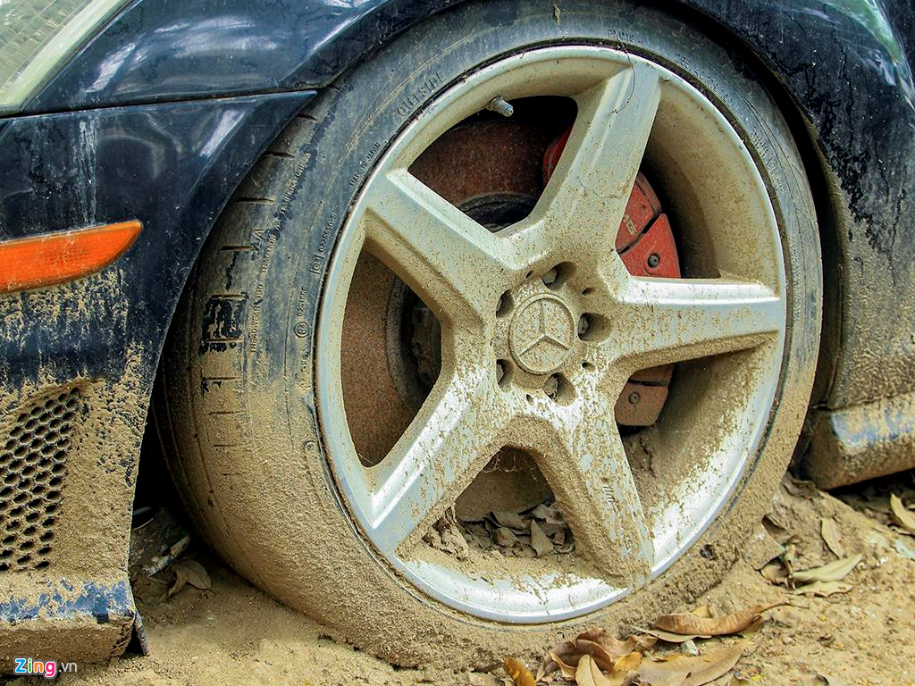 Xe sang Mercedes-Benz S63 AMG doi 2011 nam phu bui o Ha Noi hinh anh 6