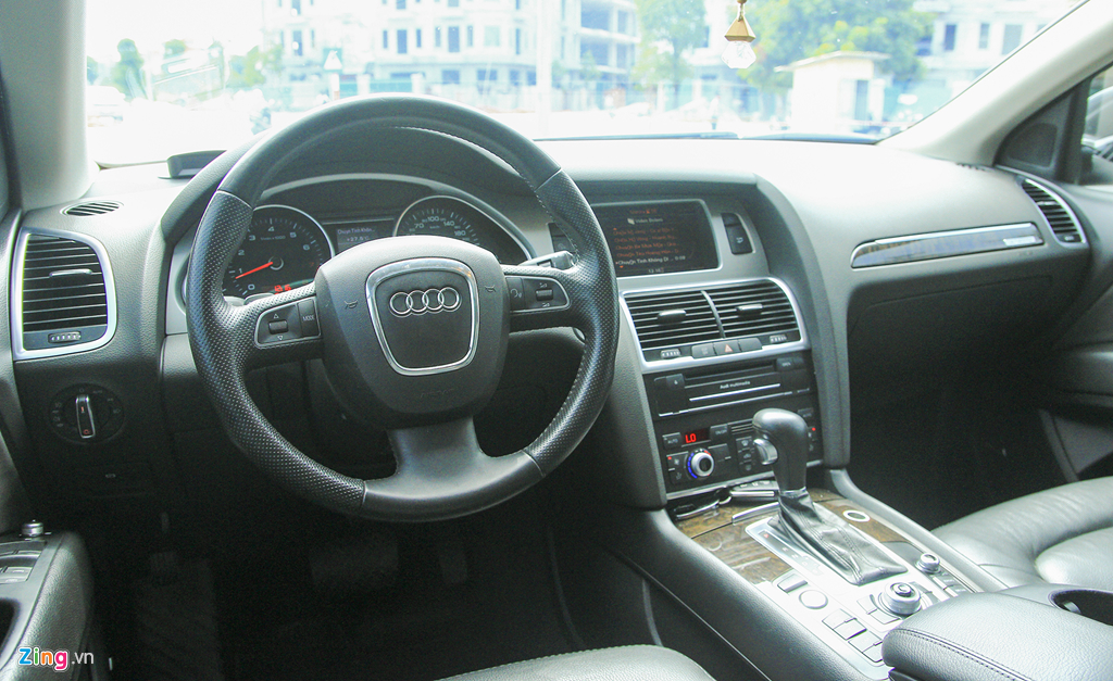 Audi Q7 10 nam tuoi, gia tuong duong Honda CR-V hinh anh 10