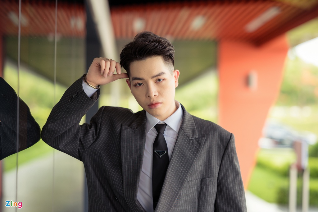 Duc Phuc: 'Toi suy sup, buon ba khi guong mat tro lai giong xua' hinh anh 1