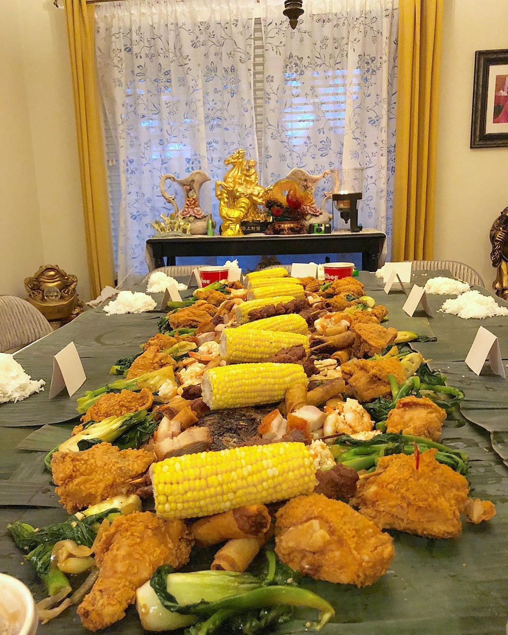 Tiec an boc cua nguoi Philippines hinh anh 1