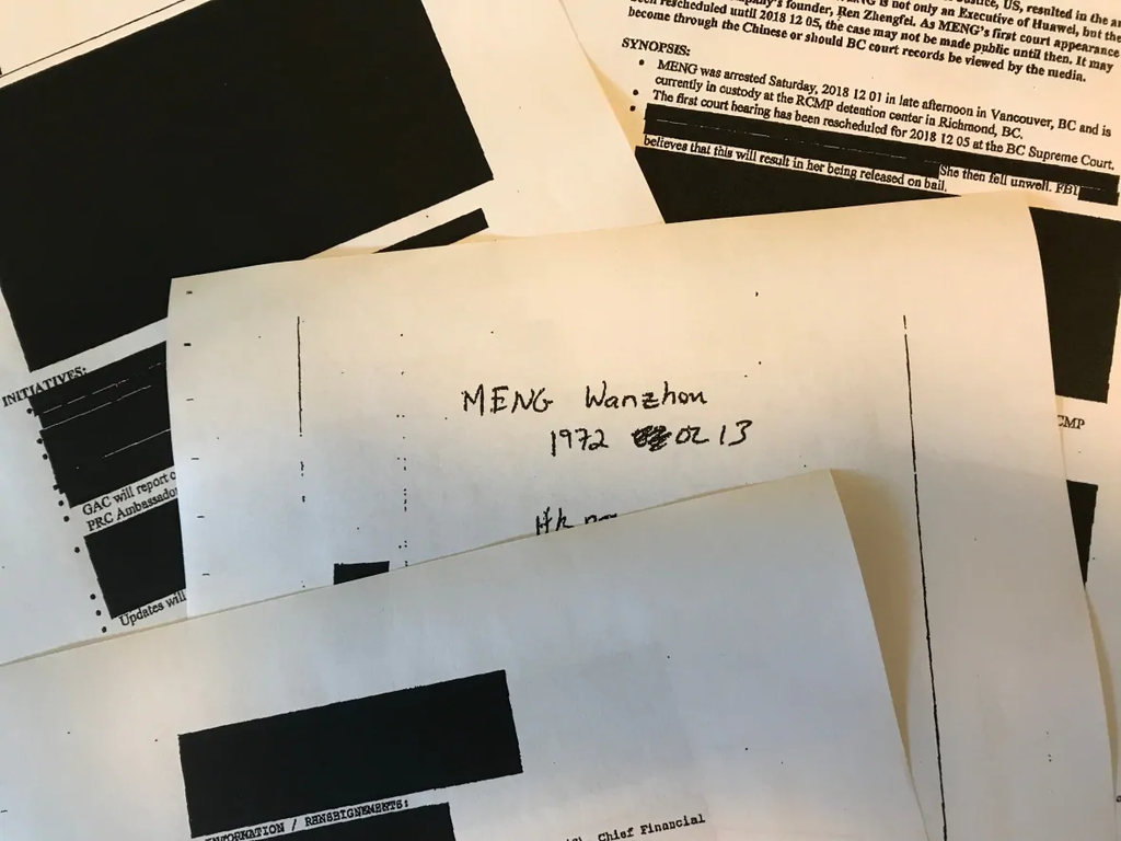 Manh Van Chau cong chua Huawei sap ra toa Canada anh 3