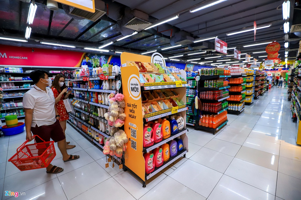 Canh vang lang khac la o cac trung tam thuong mai TP.HCM hinh anh 20 tttm_zing39.JPG