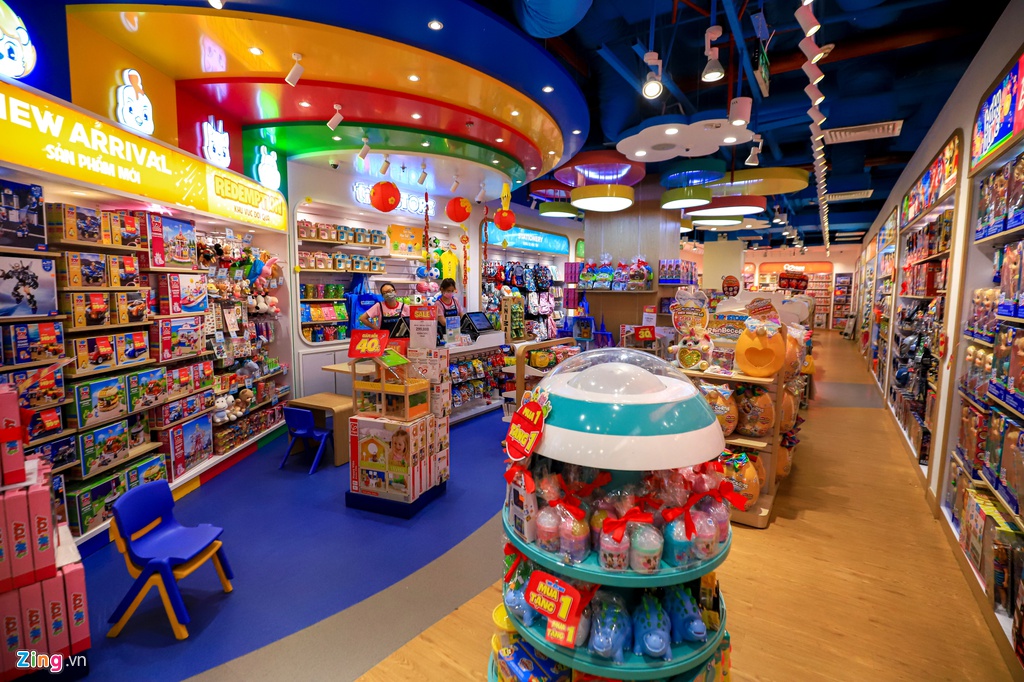 Canh vang lang khac la o cac trung tam thuong mai TP.HCM hinh anh 18 tttm_zing42.JPG