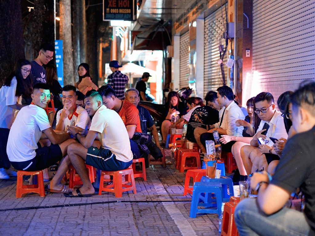 Loat thuc uong up nguoc thu hut gioi tre TP.HCM hinh anh 5