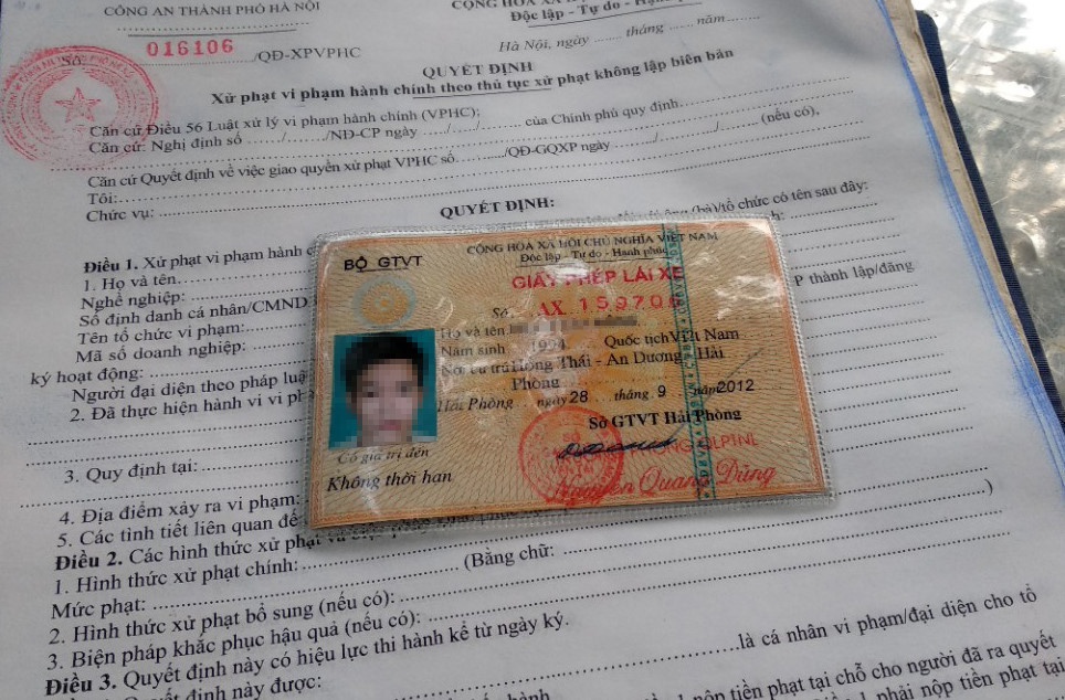 Mat bang lai xe phai thi lai: Bo GTVT mau thuan voi chinh minh hinh anh 3