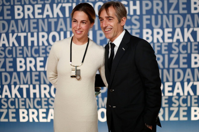 Vi sao vu ly hon cua Jeff Bezos lam gioi dau tu lo lang? hinh anh 2