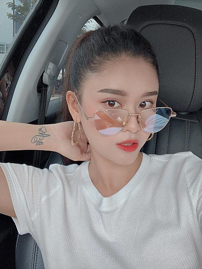 Truong Quynh Anh goi cam, song kin hon sau ly hon Tim hinh anh 5