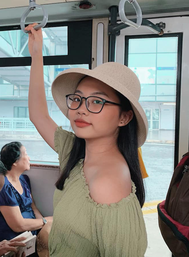 Phuong My Chi day thi thanh cong o tuoi 16 hinh anh 6