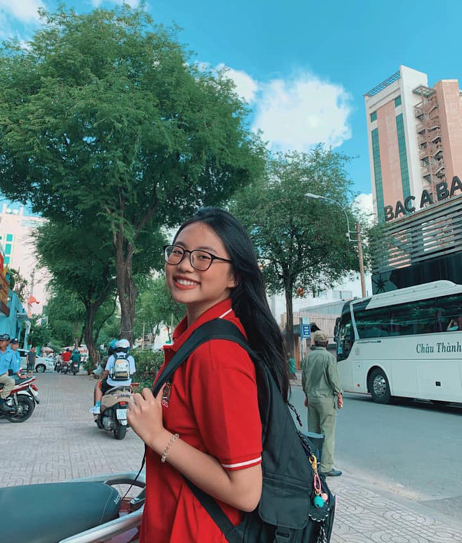 Phuong My Chi day thi thanh cong o tuoi 16 hinh anh 5