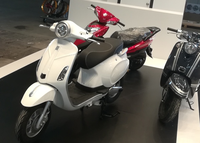 Xe Trung Quoc nhai Vespa Primavera bi bac don dang ky kieu dang hinh anh 2 Copia_Vespa.jpg