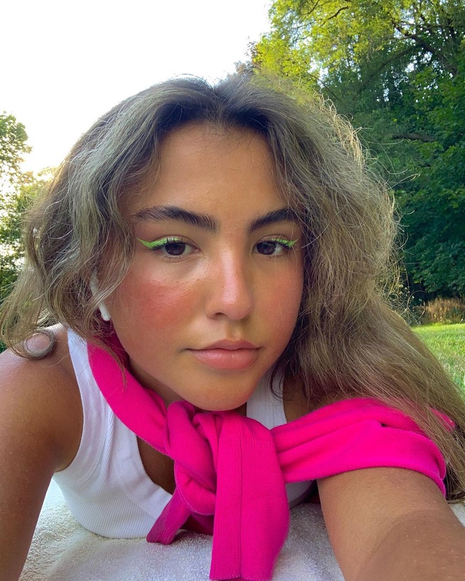 phu thuy trang diem mua nha tau xe anh 13