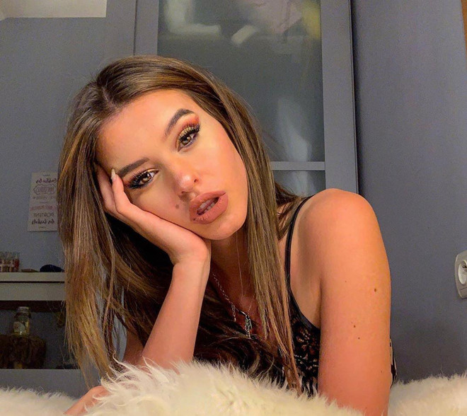 'Bong hong lai' 10X co 9,6 trieu follow, thuong khoe anh goi cam hinh anh 1