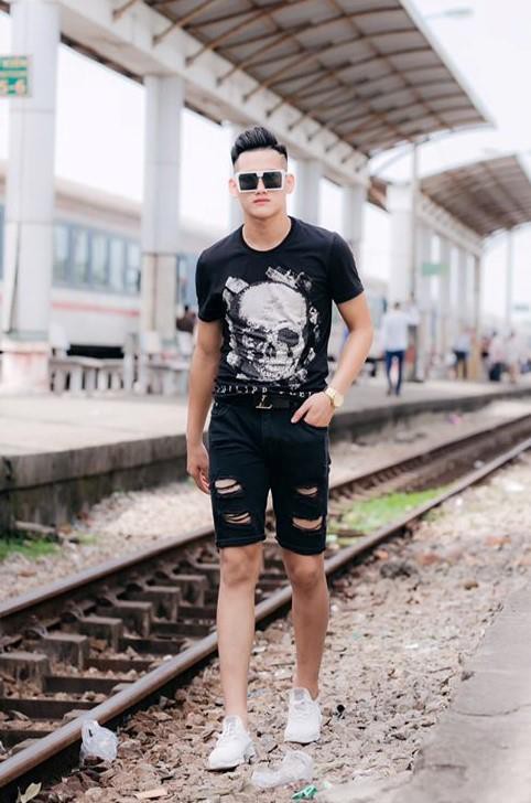 Tuan Anh va dan cau thu doc than, chua tung cong khai hen ho hinh anh 15