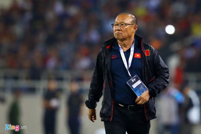 Ngay 20/11, tri an HLV Park - nguoi thay cua cac cau thu Viet Nam hinh anh 14
