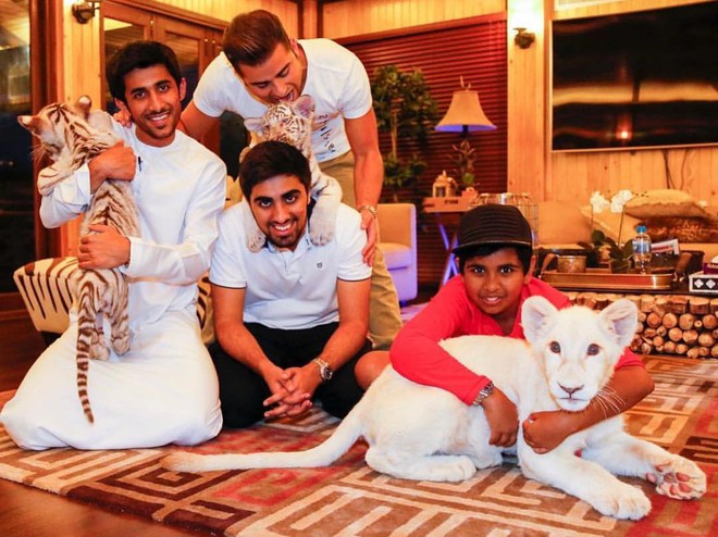 Rich kid 10X Dubai so huu ca vuon thu mini hinh anh 9