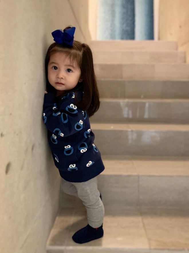 Co be toc xu Nhat anh 9