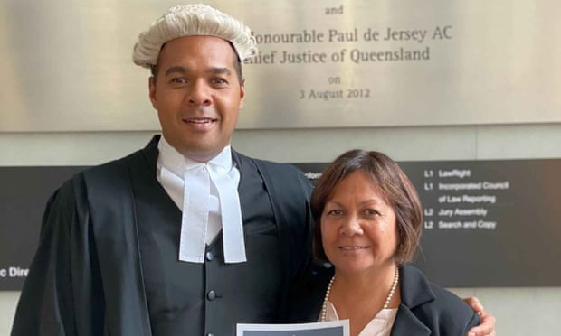 ba me 65 tuoi lay bang luat su anh 2